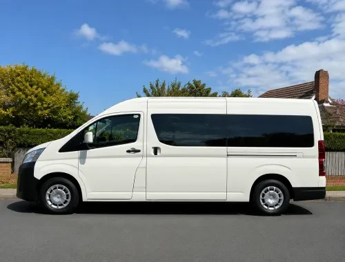 Maxi cab in Hobart for groups, airport transfers, cruise passengers, luggage, and family travel.